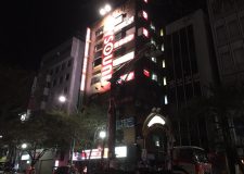 中野　JOYSOUND　全看板のエコ照明（LED)工事